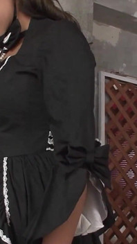 Japanisches schmutziges szenen-3_pretty zimmermädchen in sexy dessous fickt ihre haarige muschi
