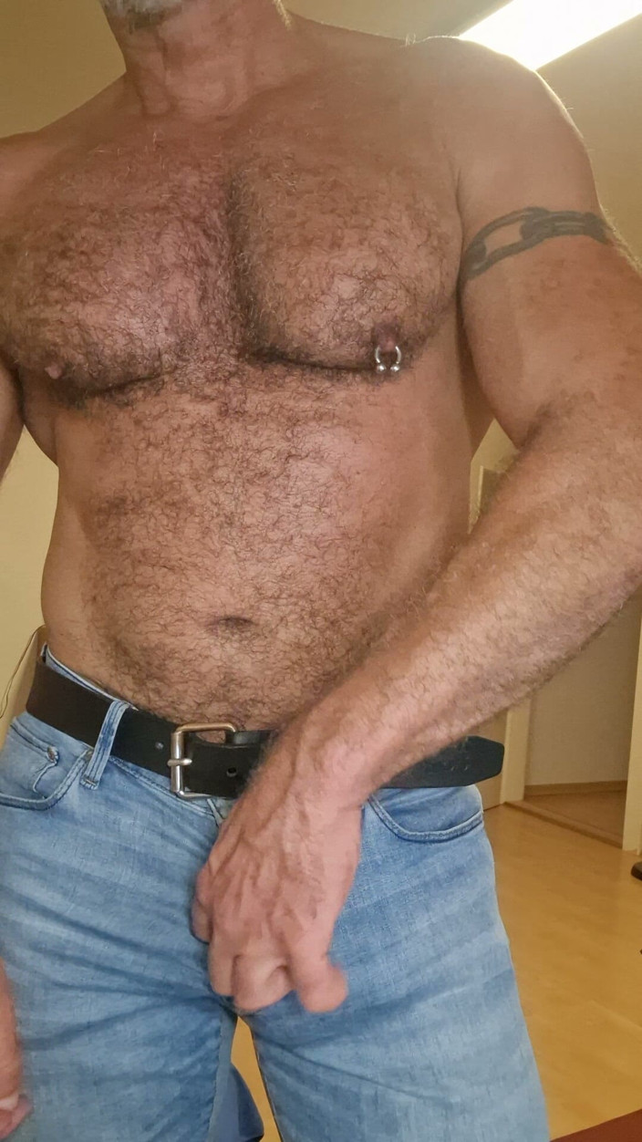 Mike Gross: I'm Sexy and I Know It