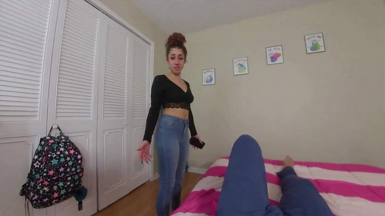 Taboo vr porn: Nevlastní sestra s tebou sdílí postel e3