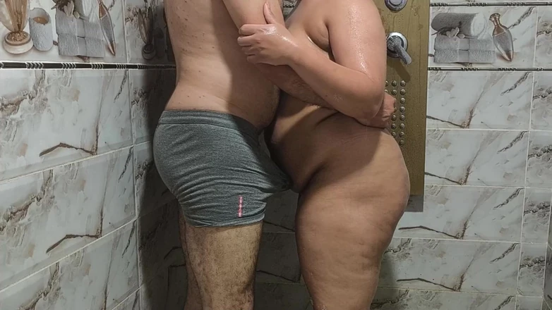 Arabic ebony BBW: हम्माम पार्टी में सेक्स अरबी 10