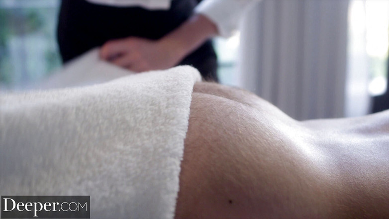 Deeper: Глубже. Массажистка Skye соблазняет женатого мужчину