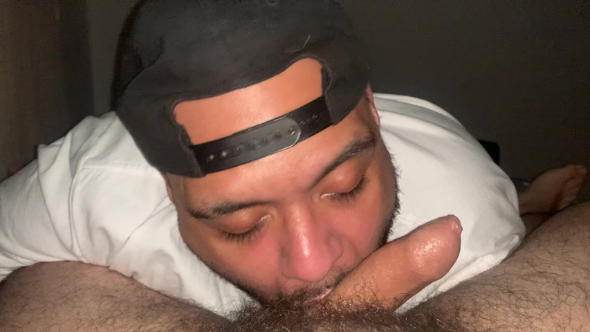 Straight Friend Loves How His Cock Feels in My Mouth (Slob on the knob god) Straight Friend Loves How His Cock Feels in My Mouth (Slob on the knob god)