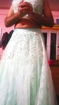 Rekaman Seks Asli Gay Crossdresser India Di Balik Celana Dalam Biru Lehanga