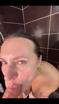 I Came on a Date with My Luxury Subscriber
