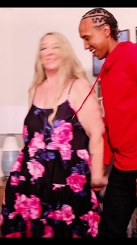 MILF Fucks BBC on First Date and Gets Bred
