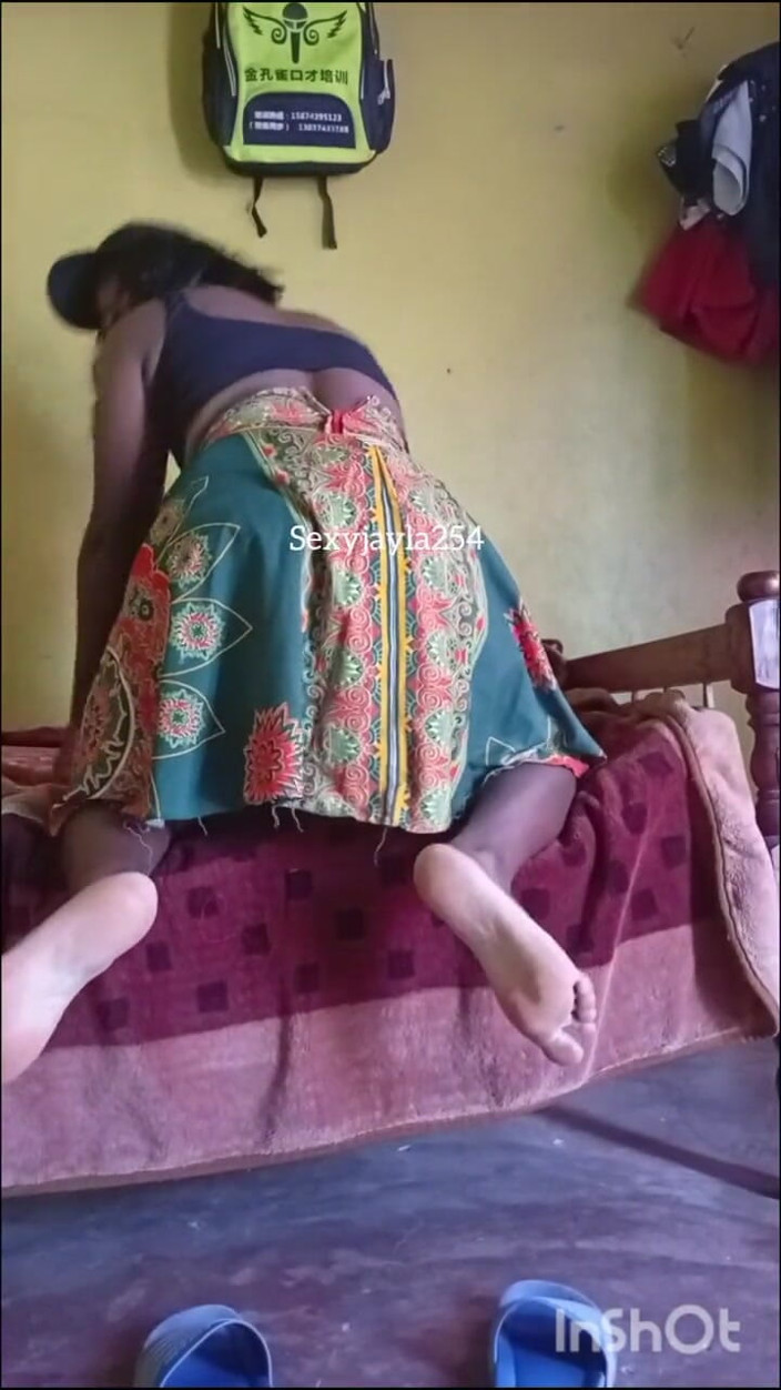 Sexyjayla254: Nasty Crossdresser pokazuje ci jego tyłek i penisa