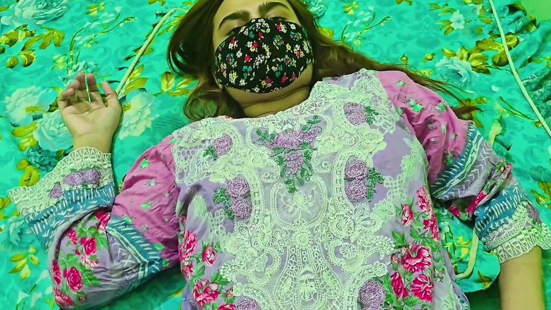 Faryal: 美しい彼女 ヒンディー語のエロい話