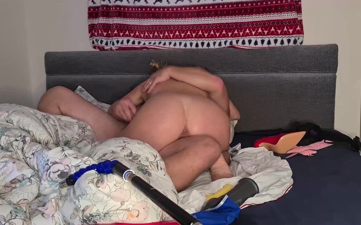 Anal Fetish Couple: Amateur Couple in Horny Sex Enjoying Masturbation