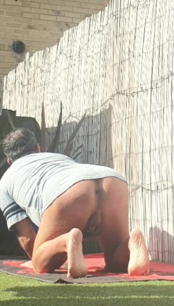 MaleModel: Kompilasi cewek bugil di luar ruangan (taman)