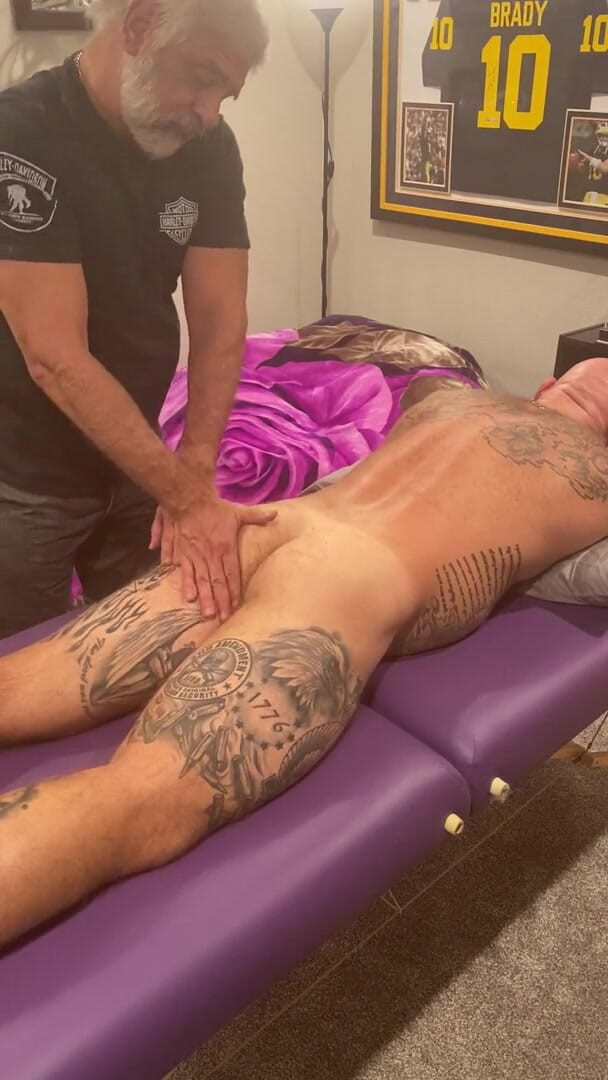 MasculineJason - Jason Collins: Butt massage and worship!