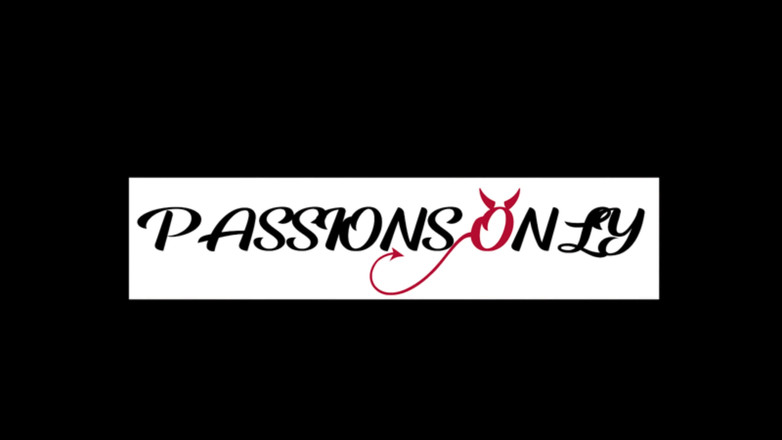 Passions Only: Rubia esposa recibe un masaje apasionado y sexo sensual