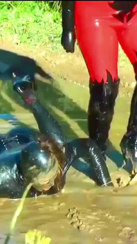 Video fetish basah dan kucai