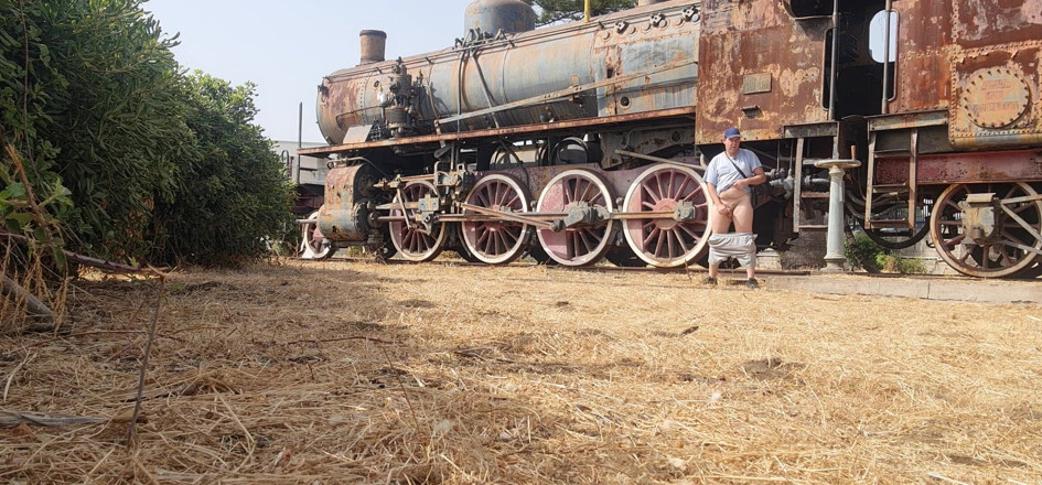 Mirko2589: Nude Near an Old Train