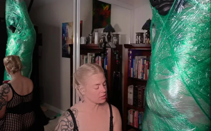 Hecate Reigns: Mummified Sissy Edged to Birth My Alien Spider Eggs