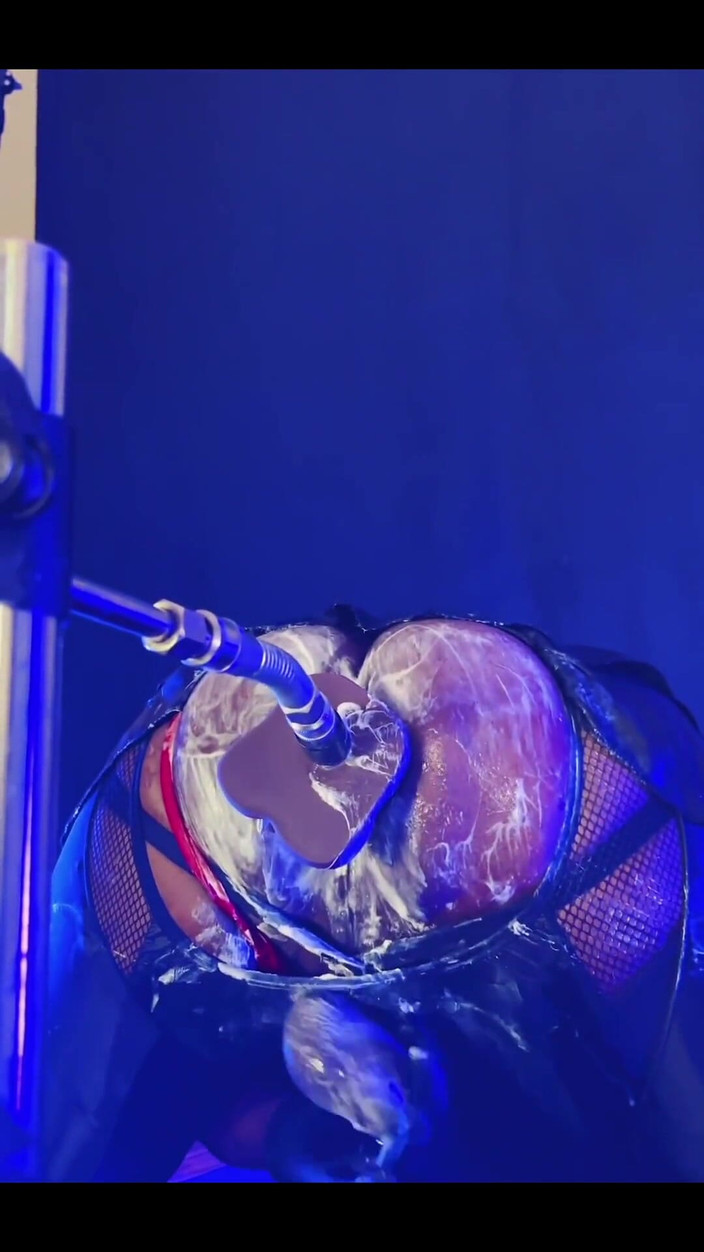 DipsoDeep: Sahniges cosplay-hintern-