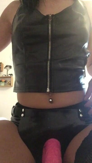 Sarah BaB: Saraabab teen dominatrix