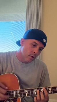 Duke Silver Sings Dreams