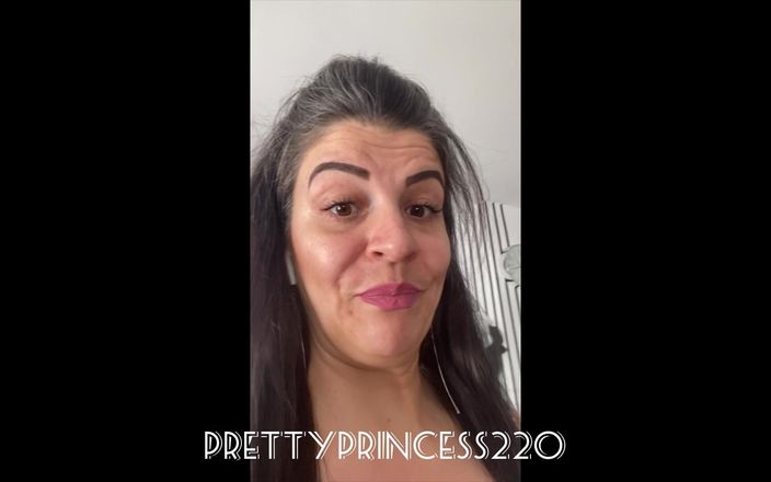 Pretty princess: Stepmom Burping a Lot