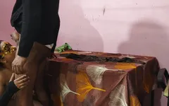 Mağaza odasında yarak emiyor