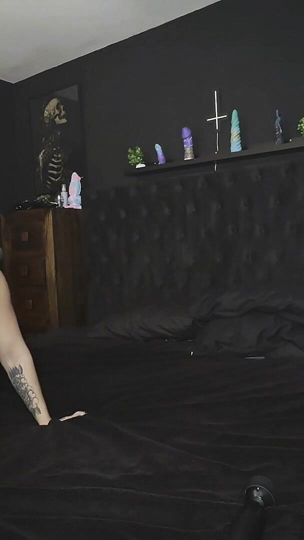 Sensual Lesbian Strapon Fuck (Kourtney Inked) Sensual Lesbian Strapon Fuck (Kourtney Inked)