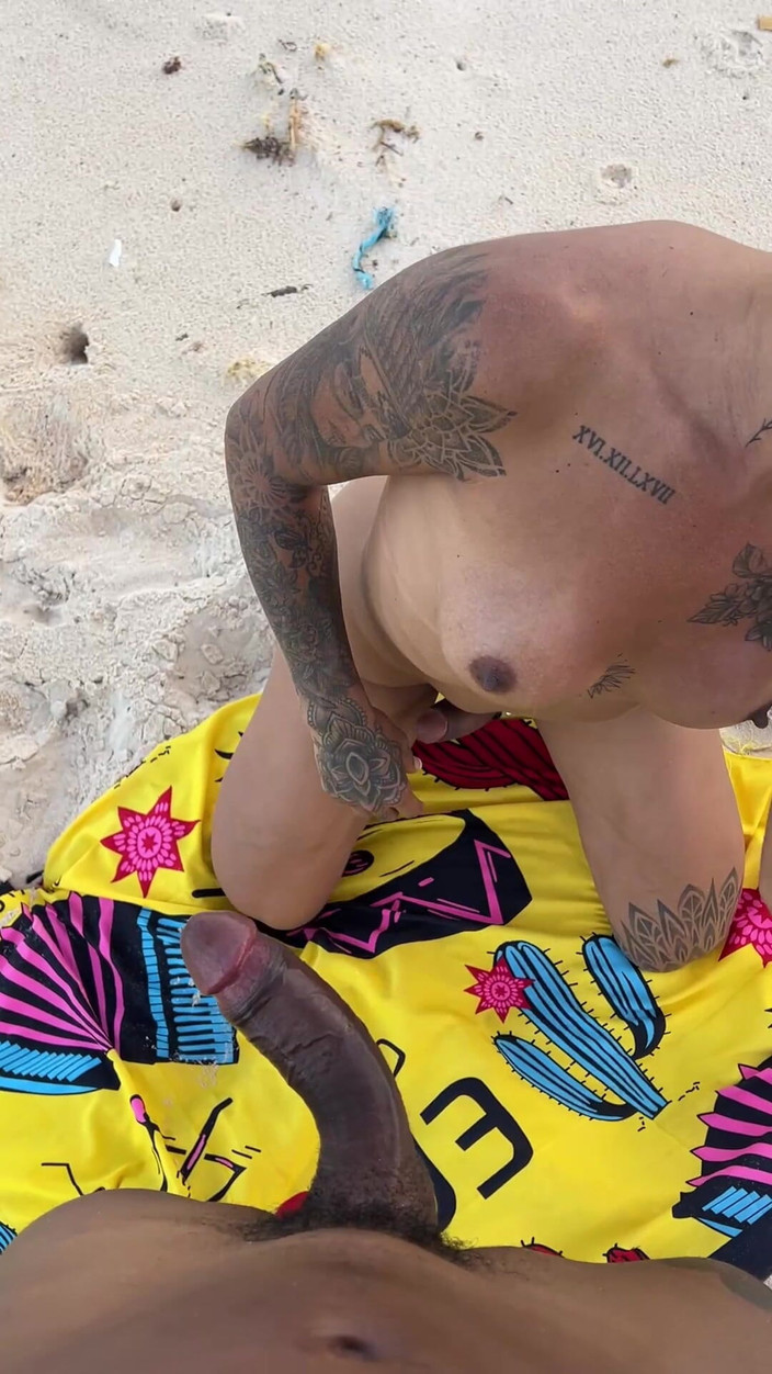 SX Producer: Creampie op naaktstrand