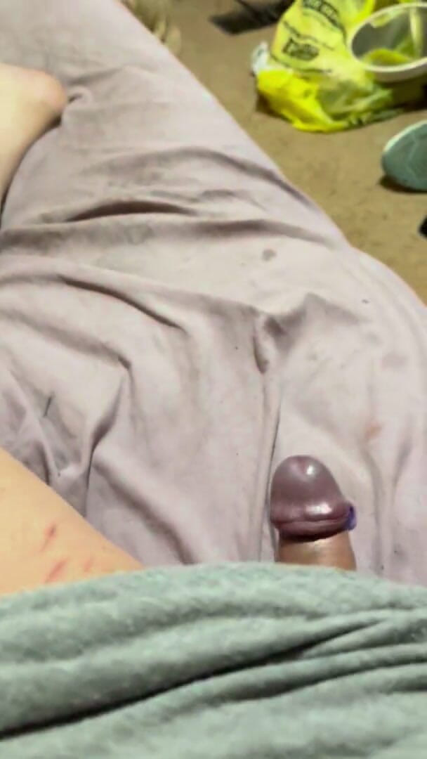 Mistress Tee XxXThC: XxXThC sperma ohne hände