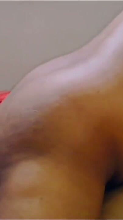 Husbandwifesexylove: 我喜欢她吮吸我的鸡巴