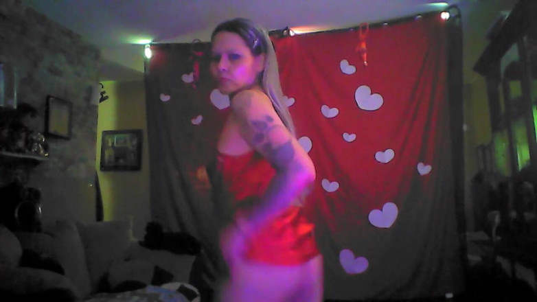 Aphrodity: Valentine's Day booty shake for friends