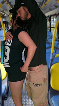 Student Humped and Fucked Inside the Bus in Public!
