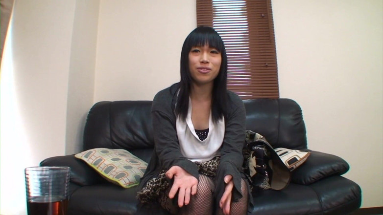 Asian Mature Climax: Hon castingar och vill ha det illa inuti sig