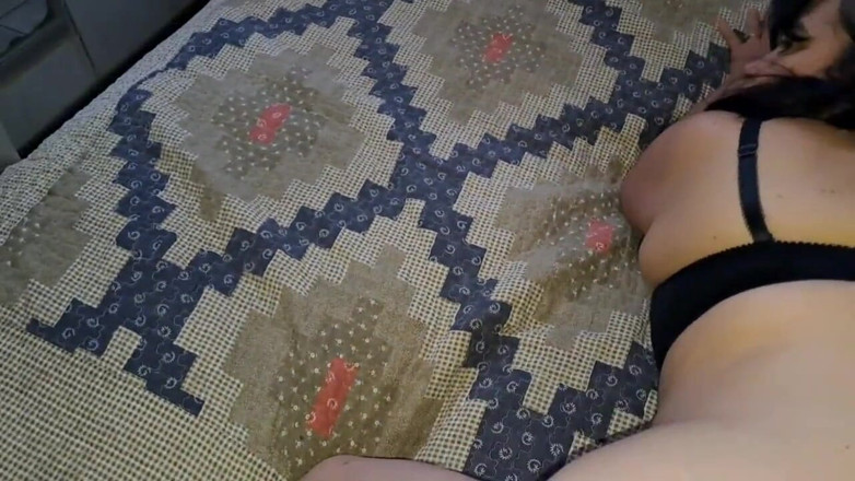 Mommy big hairy pussy: Madrastra con hijastro follando duro