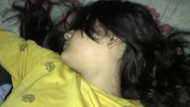 Emma vict: In the Dead of Night, Petite Receives Hard Penetration and...