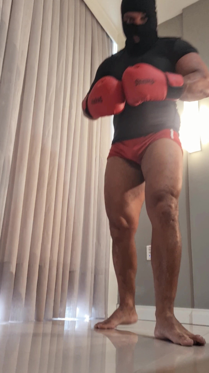Punchbagplz: (Raw Video) Black Titan - cabaran pancutan dalam sudut pandangan pertama