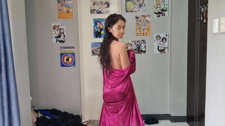 creamberryfairy: Exxtra Small Petite Asian