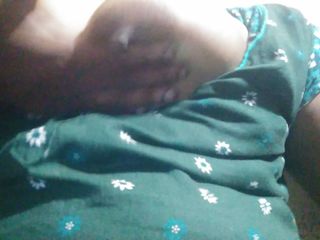 Mirchi jodies: Housewife Big Boobs Show