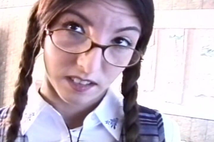 USA Fetish and Hardcore Clips: Shy Teen Girl Spreads Her Buttchicks for Some Spanking