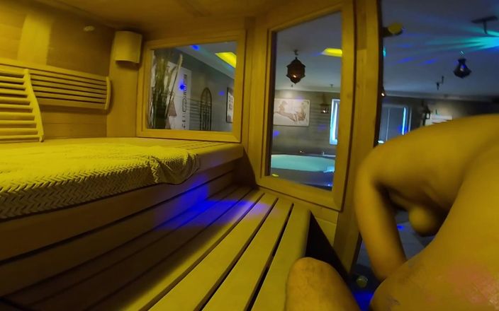 King of datass: Troia sauna sudata: ragazza con un gran culo scopata cruda