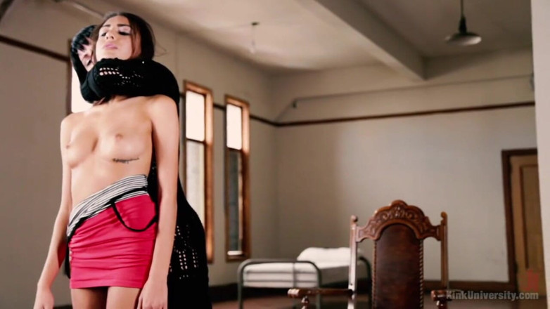 Kink University: Frost tháng Giêng trình bày: BDSM không giới hạn, không...
