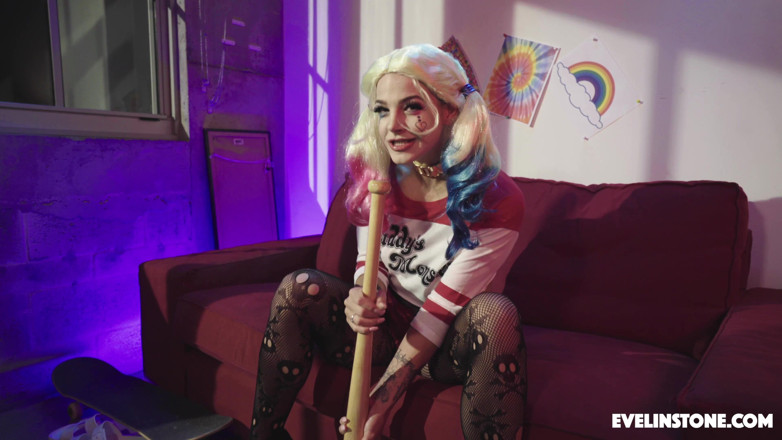 Evelin Stone: Harley Quinn Sph PAWG JOI
