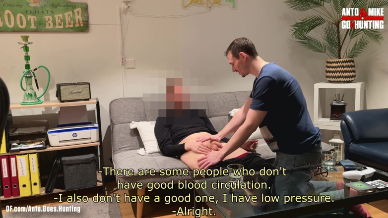 AntoGoesHunting: Nyfiken Tekniker BJöd Tillbaka För Att Suga Sin Kuk Igen