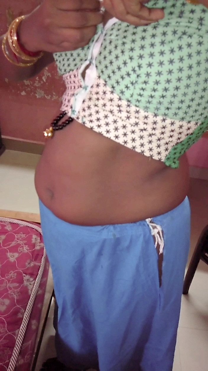 RenuRaj: Desi Tamil Wife Renu Wet Nude Body Towel Dry &amp; Slow...