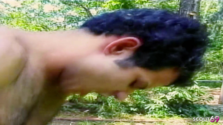 Shemale TS Collection: Blond mager Ladyboy behöver en tjock kuk för utomhus analsex