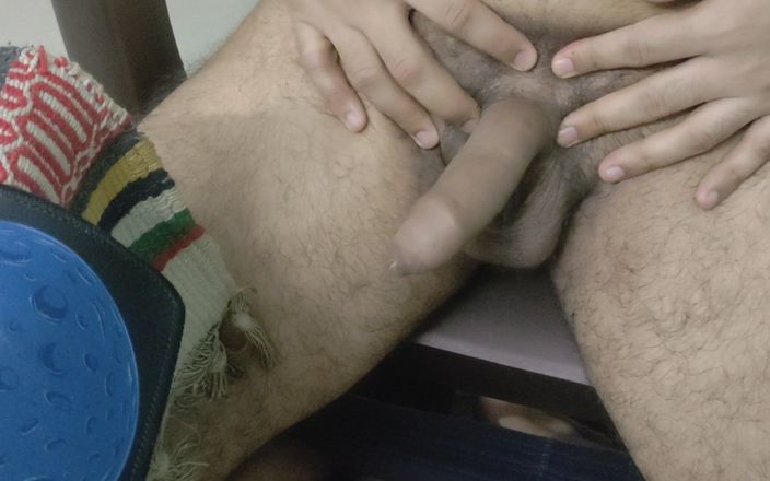 Babu King: 夏は私を熱くする |インドの男の子Masturbating