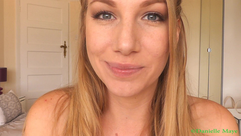 Danielle Maye: Exploring Danis Mouth