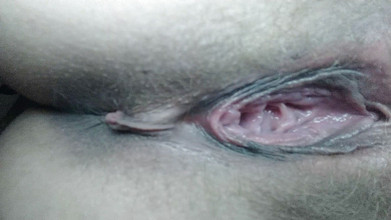 LizAngel: Aku duduk di wajahmu