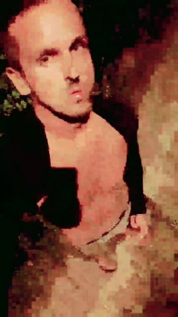 Slutboyben: रंडीबॉयबेन कैम4 सेक्सी रंडी रात के समय मंडराते हुए उजागर हुई