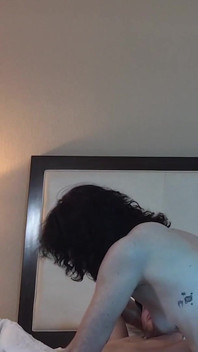 Super sexig petite tatuerad tonåring suger kuk - kollektion 2