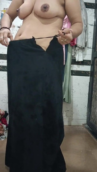Priya สาวอินเดียโชว์หีใหญ่