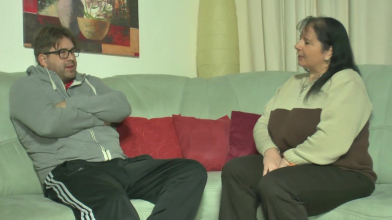 Mature Climax - 100% Mature Videos: Bbw-oma geeft tietenbeurt en wordt geneukt