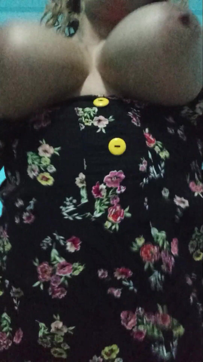 Lobicam: Сексуальная мачеха с большой грудью, чувственная и горячая